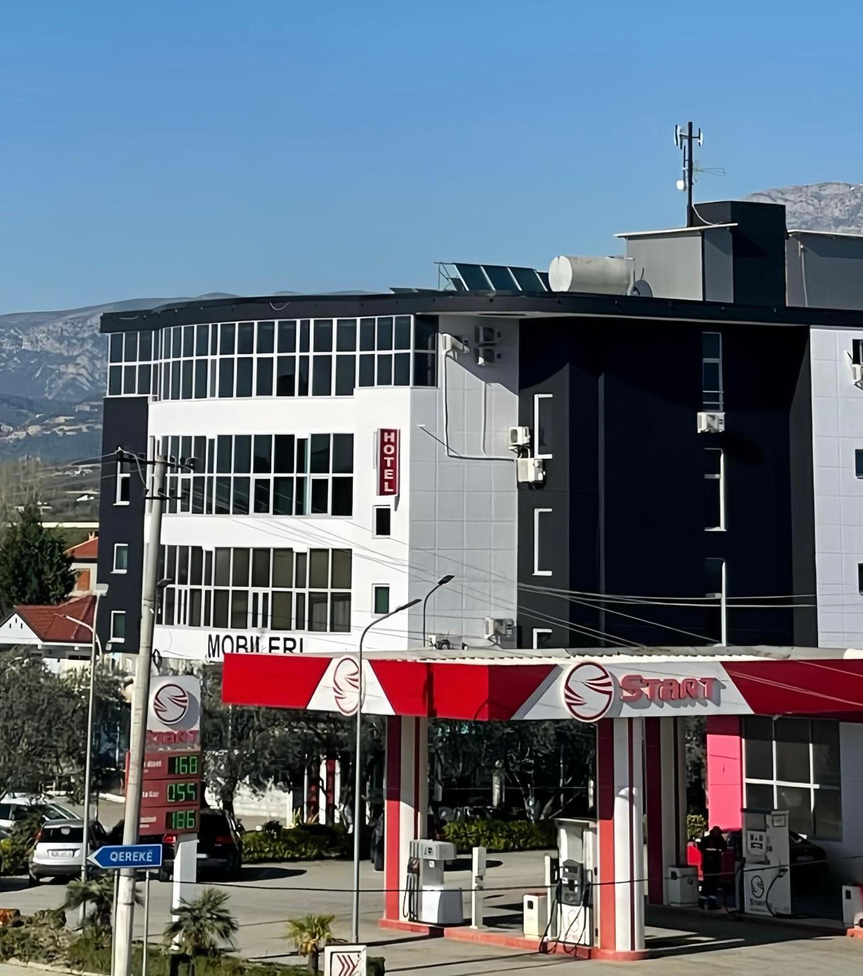 Grand Hotel Gjyshi Qerrexhias Dış mekan fotoğraf