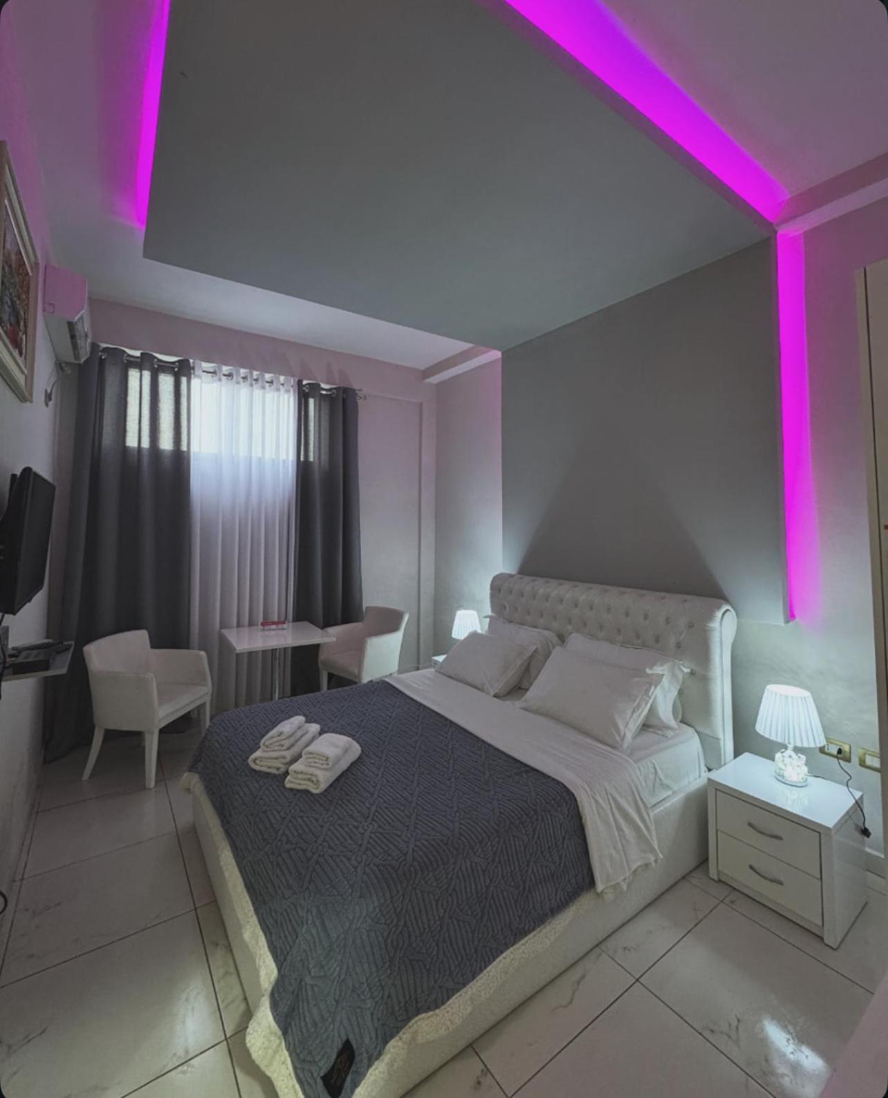 Grand Hotel Gjyshi Qerrexhias Dış mekan fotoğraf